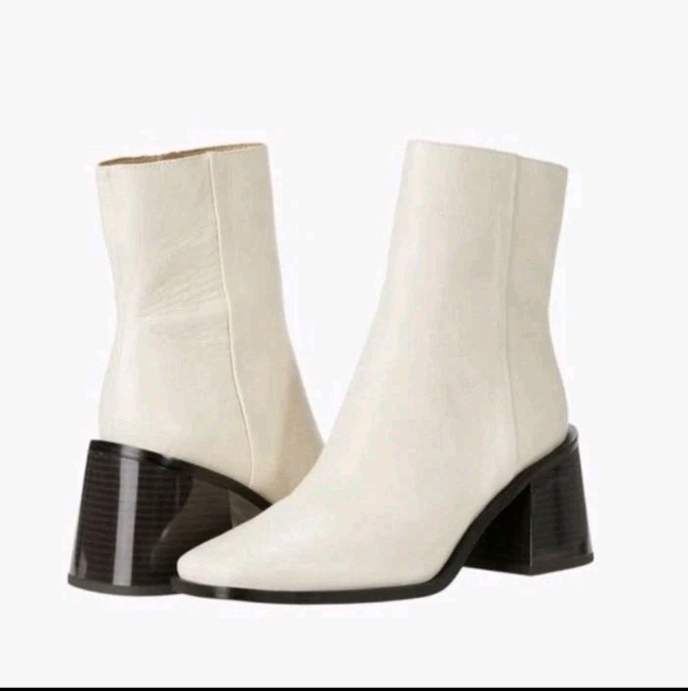 Women's Sam Edelman Winnie Side Zip Block Heel Leather Booties Size 7M Ivory GUC